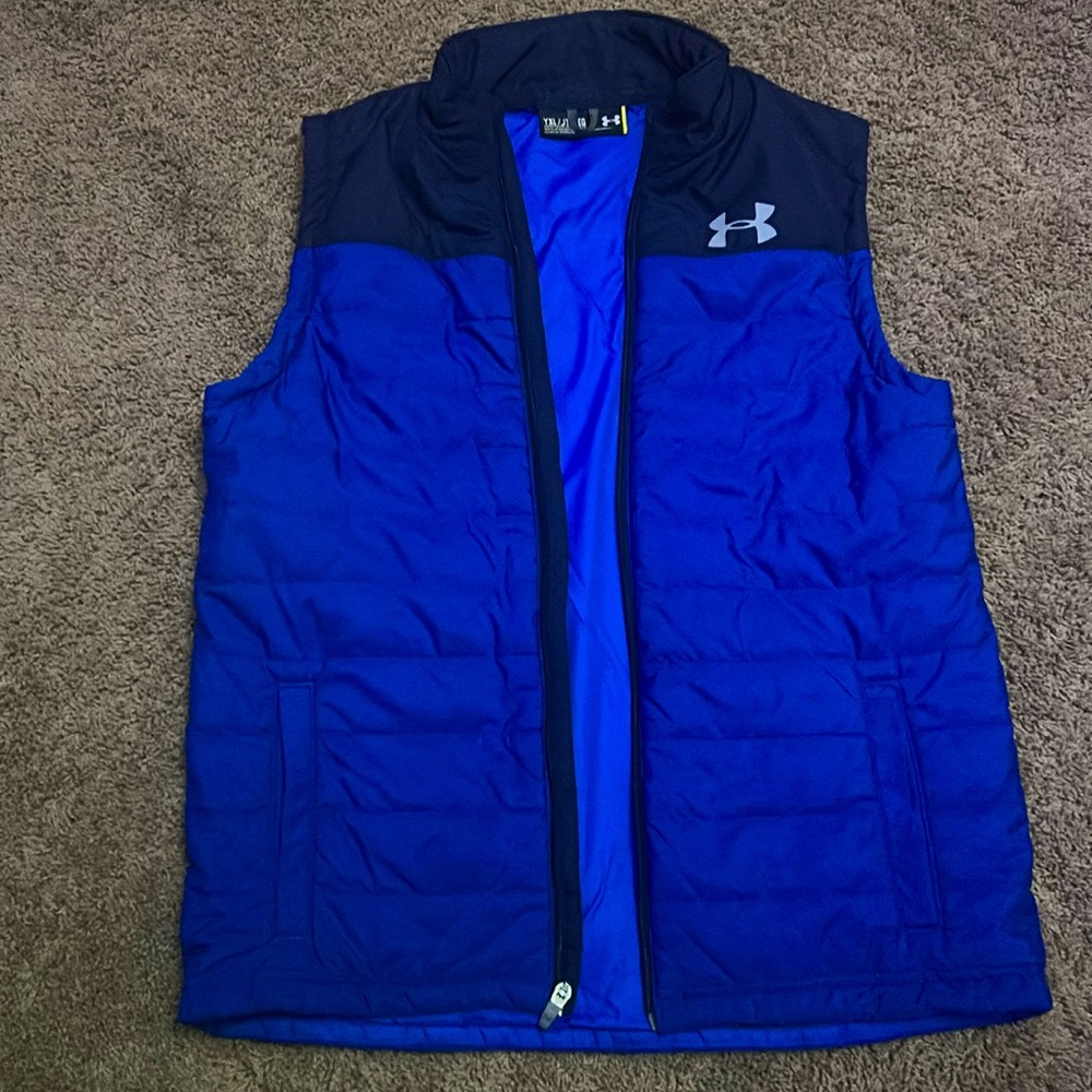 Under Armour blue and navy blue vest
Size Youth XL